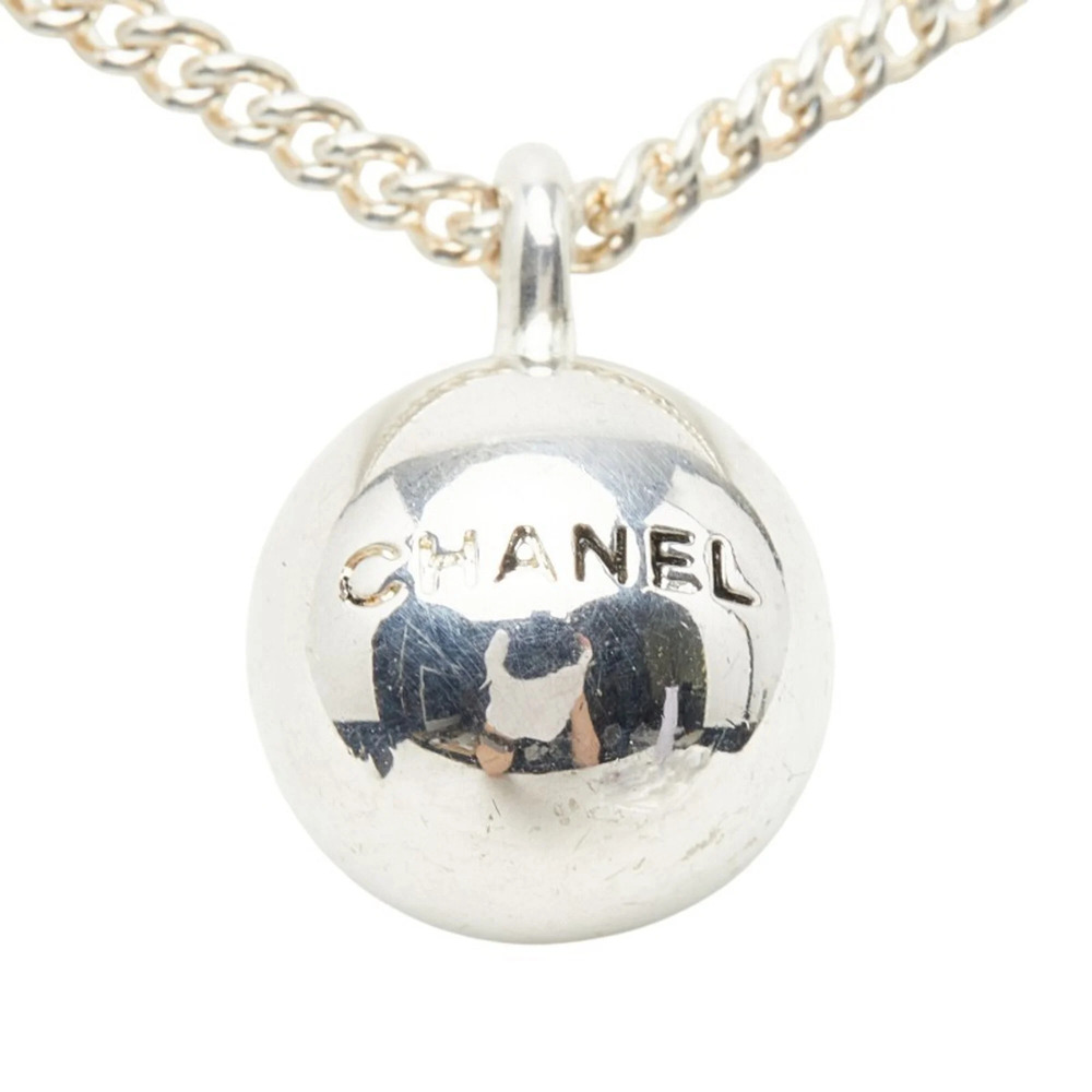 CHANEL Necklace - Picture 2 of 6